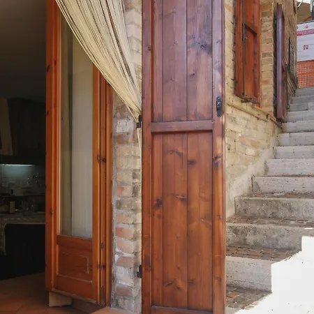 2 Bedroom Lovely In Montedinove